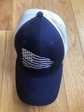 American Flag USA Trucker Hat Snapback Navy Blue White Mesh Adjustable Pre-Owned